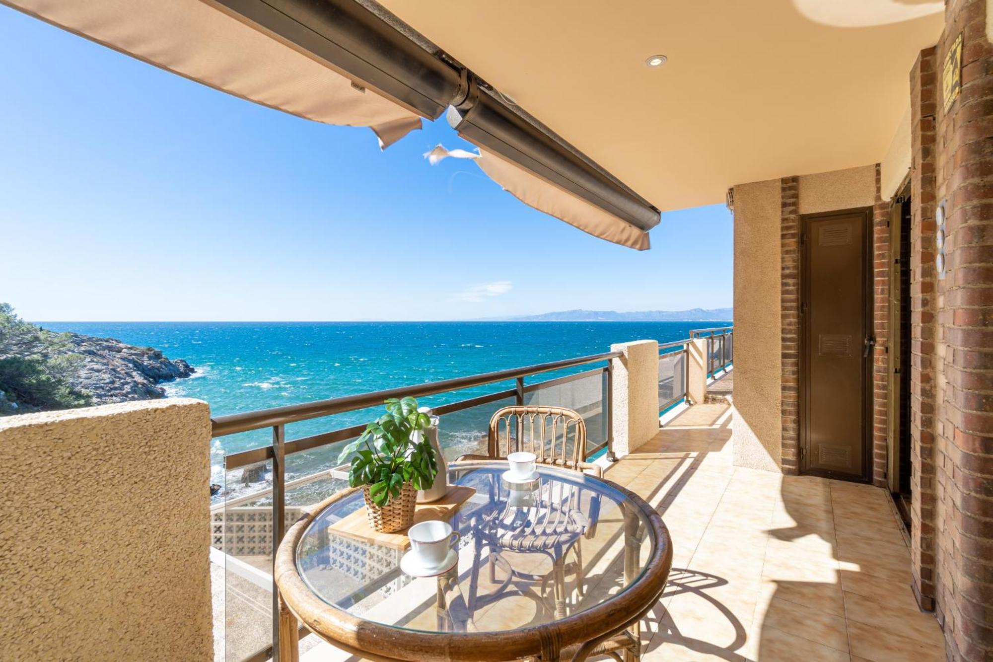 Mediterranean Way - El Mirador Salou Exterior photo